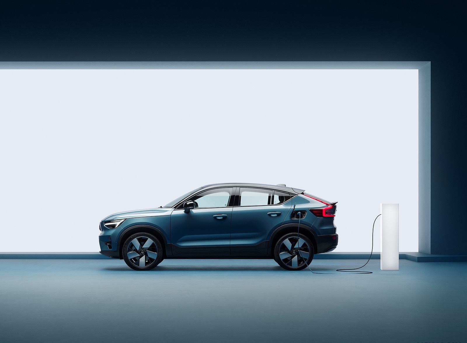 2022 Volvo C40 Recharge Side Wallpapers #74 of 101
