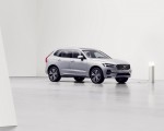 2022 Volvo XC60 Front Three-Quarter Wallpapers 150x120 (13)