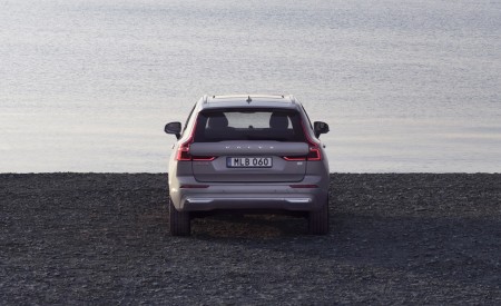 2022 Volvo XC60 Rear Wallpapers 450x275 (9)