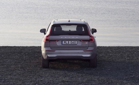 2022 Volvo XC60 Rear Wallpapers 450x275 (3)