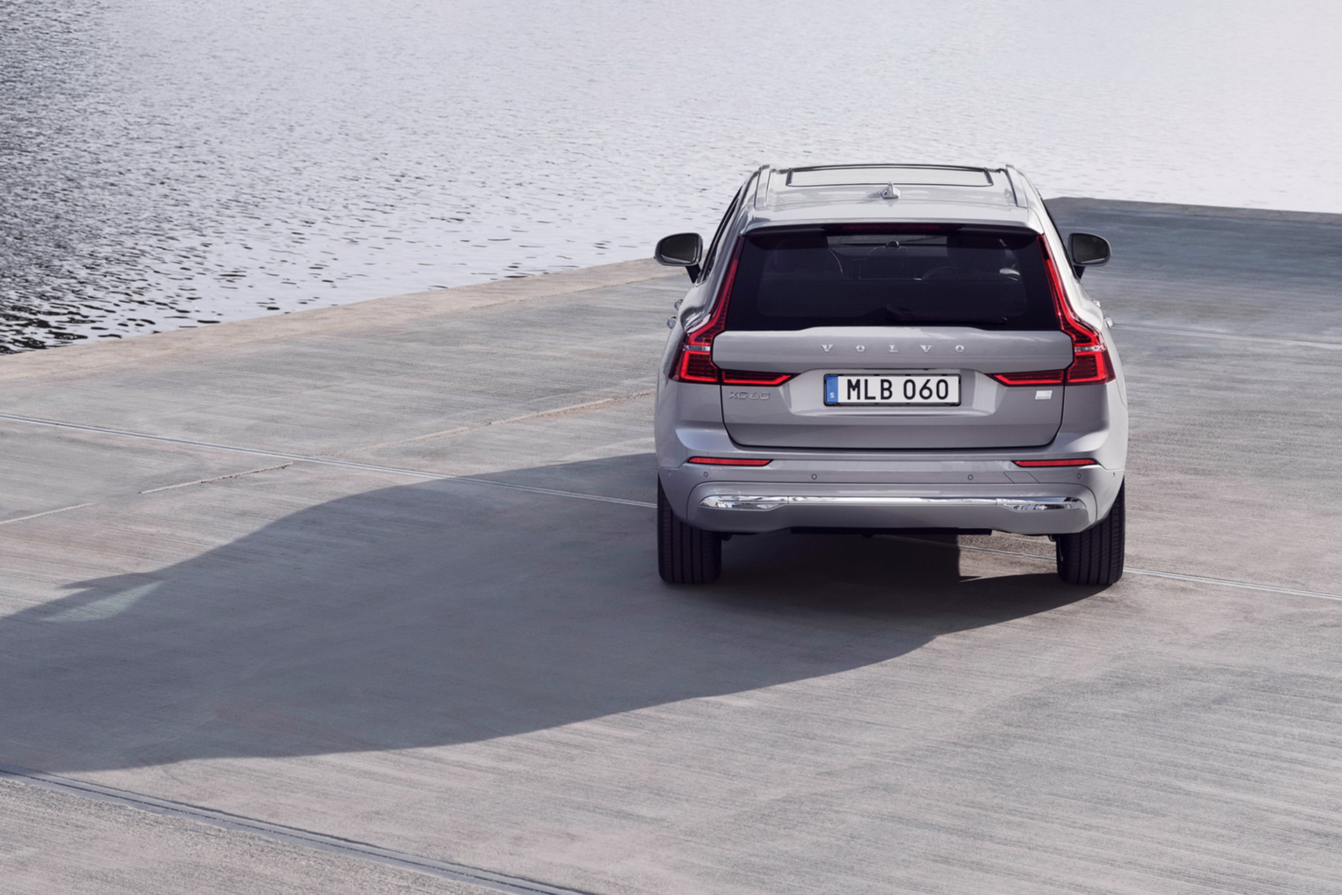 2022 Volvo XC60 Rear Wallpapers  (10)