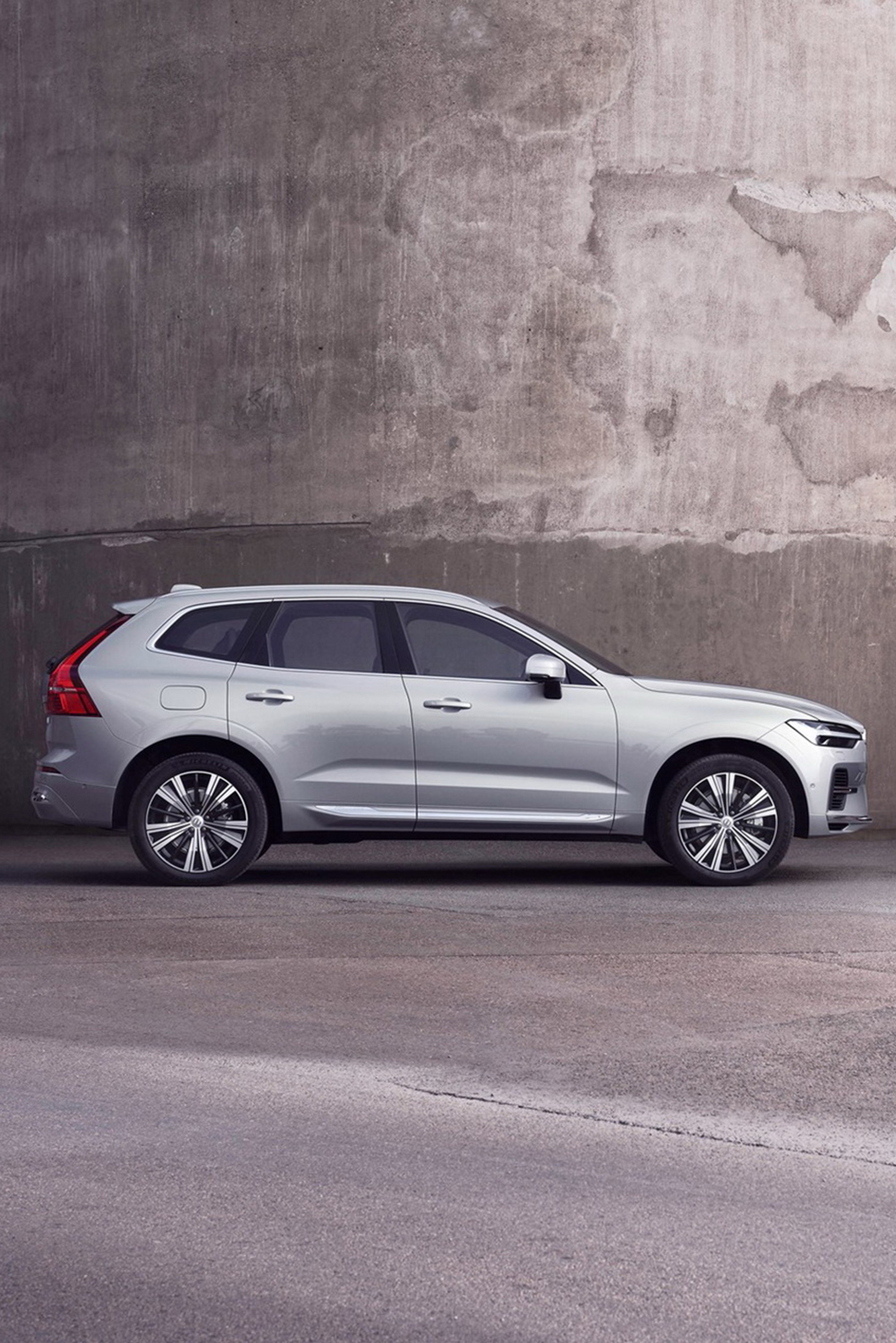 2022 Volvo XC60 Side Wallpapers  (5)