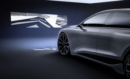 2021 Audi A6 e-tron Concept (Color: Helio Silver) Detail Wallpapers  450x275 (46)