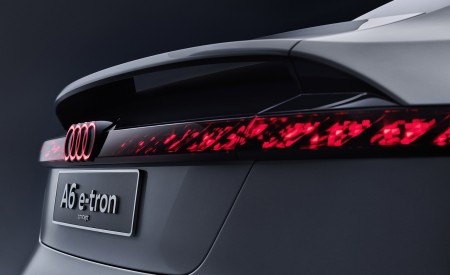 2021 Audi A6 e-tron Concept (Color: Helio Silver) Tail Light Wallpapers 450x275 (48)