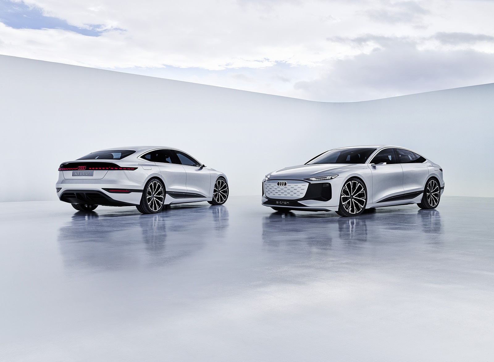2021 Audi A6 e-tron Concept (Color: Helio Silver) Wallpapers  #36 of 54