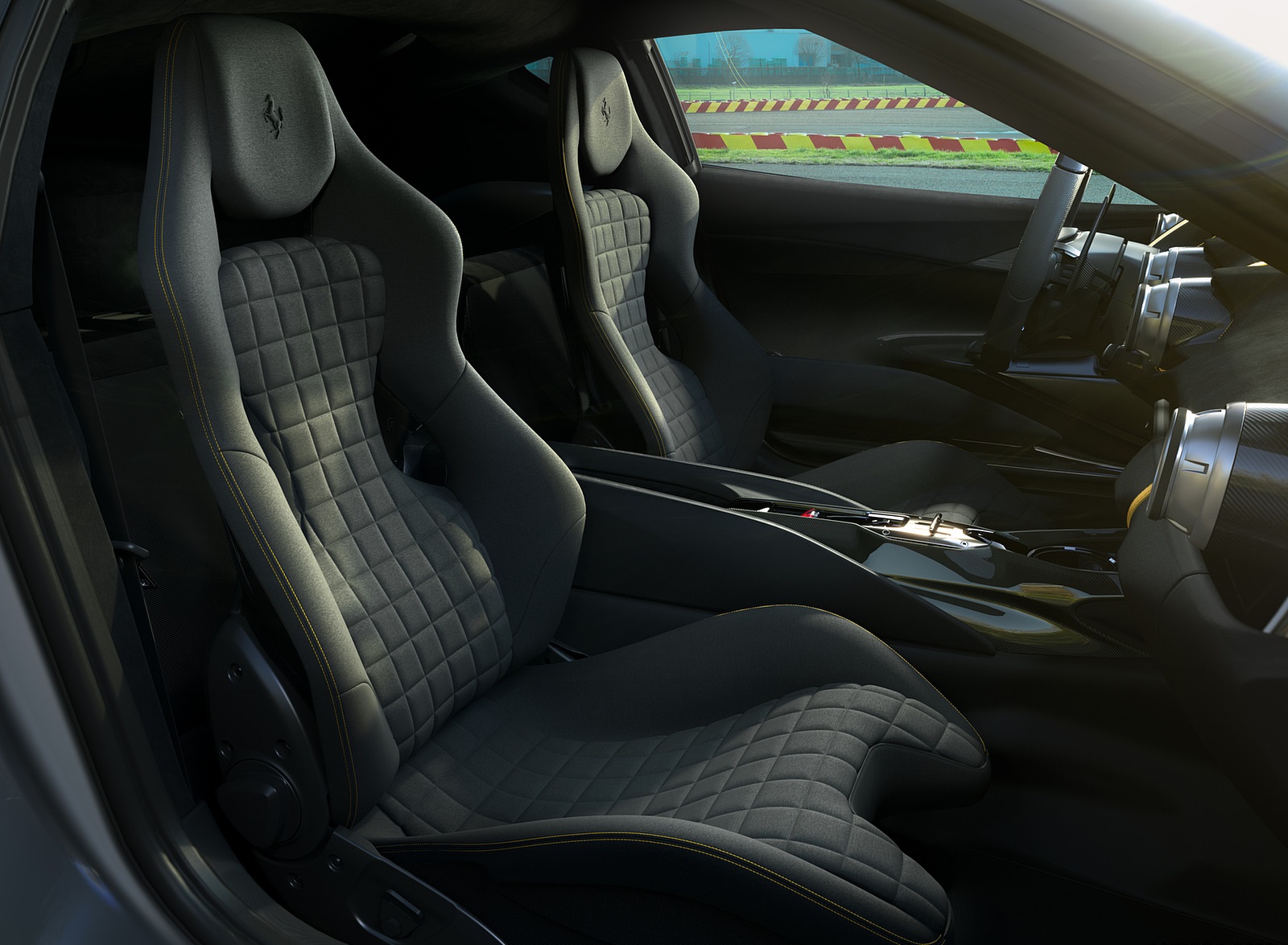 2021 Ferrari 812 Superfast Special Edition Interior Wallpapers (6)