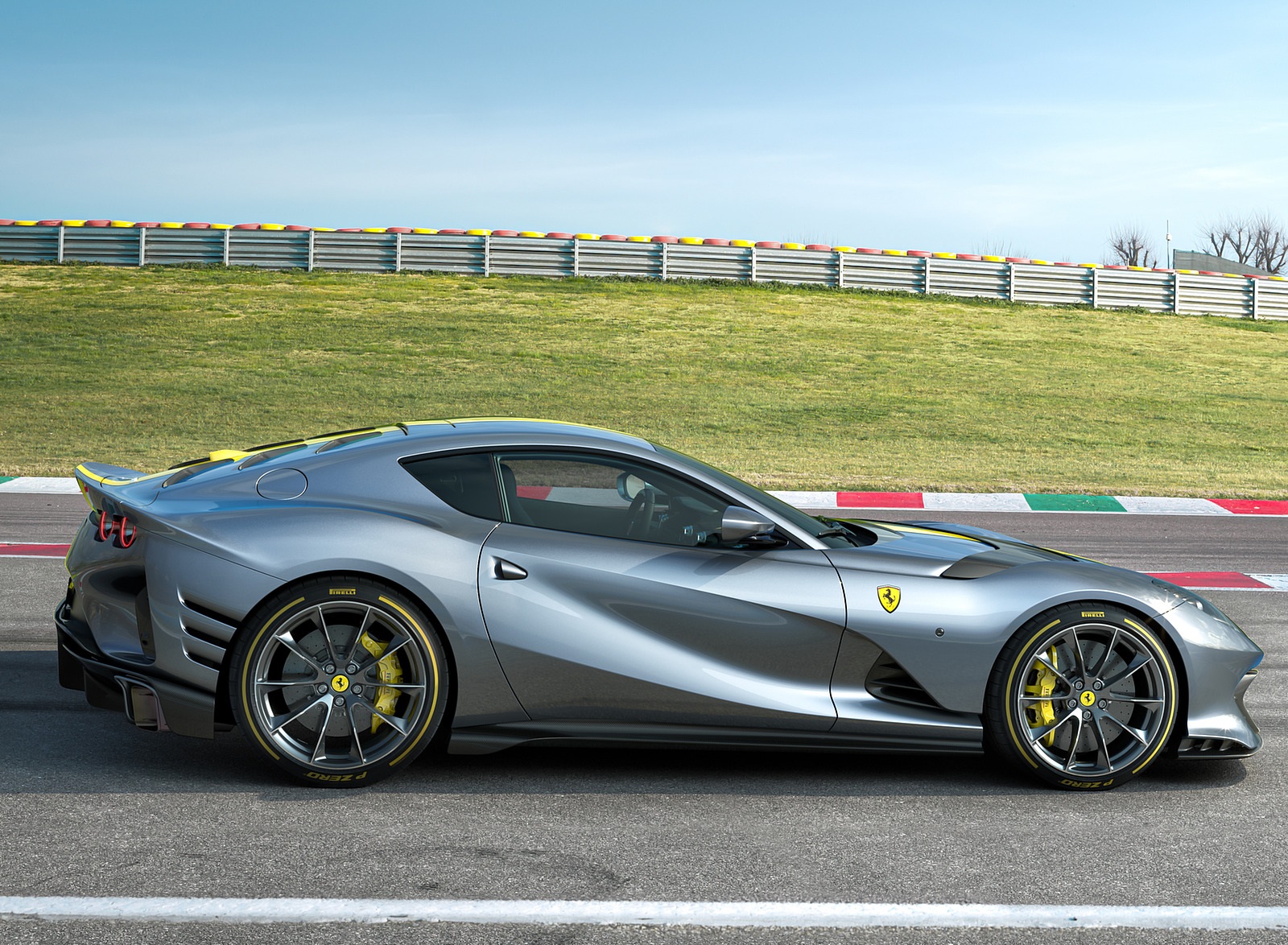 2021 Ferrari 812 Superfast Special Edition Side Wallpapers (3)
