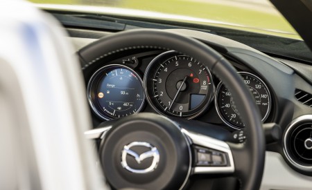 2021 Mazda MX-5 Sport Venture Interior Steering Wheel Wallpapers 450x275 (176)