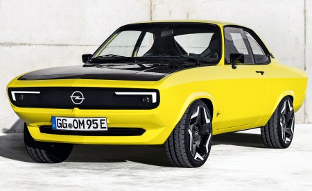 2021 Opel Manta GSe ElektroMOD Concept Front Three-Quarter Wallpapers 450x275 (6)