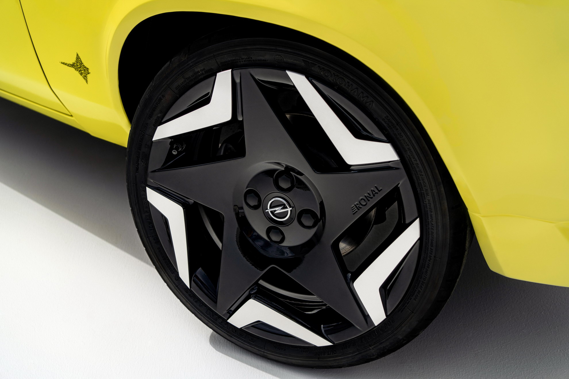 2021 Opel Manta GSe ElektroMOD Concept Wheel Wallpapers #18 of 27