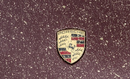 2022 Porsche Taycan 4 Cross Turismo (Color: Cherry Metallic) Badge Wallpapers 450x275 (180)