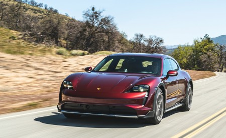 2022 Porsche Taycan 4 Cross Turismo Wallpapers & HD Images