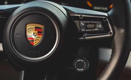 2022 Porsche Taycan 4 Cross Turismo (Color: Cherry Red) Interior Steering Wheel Wallpapers 450x275 (100)