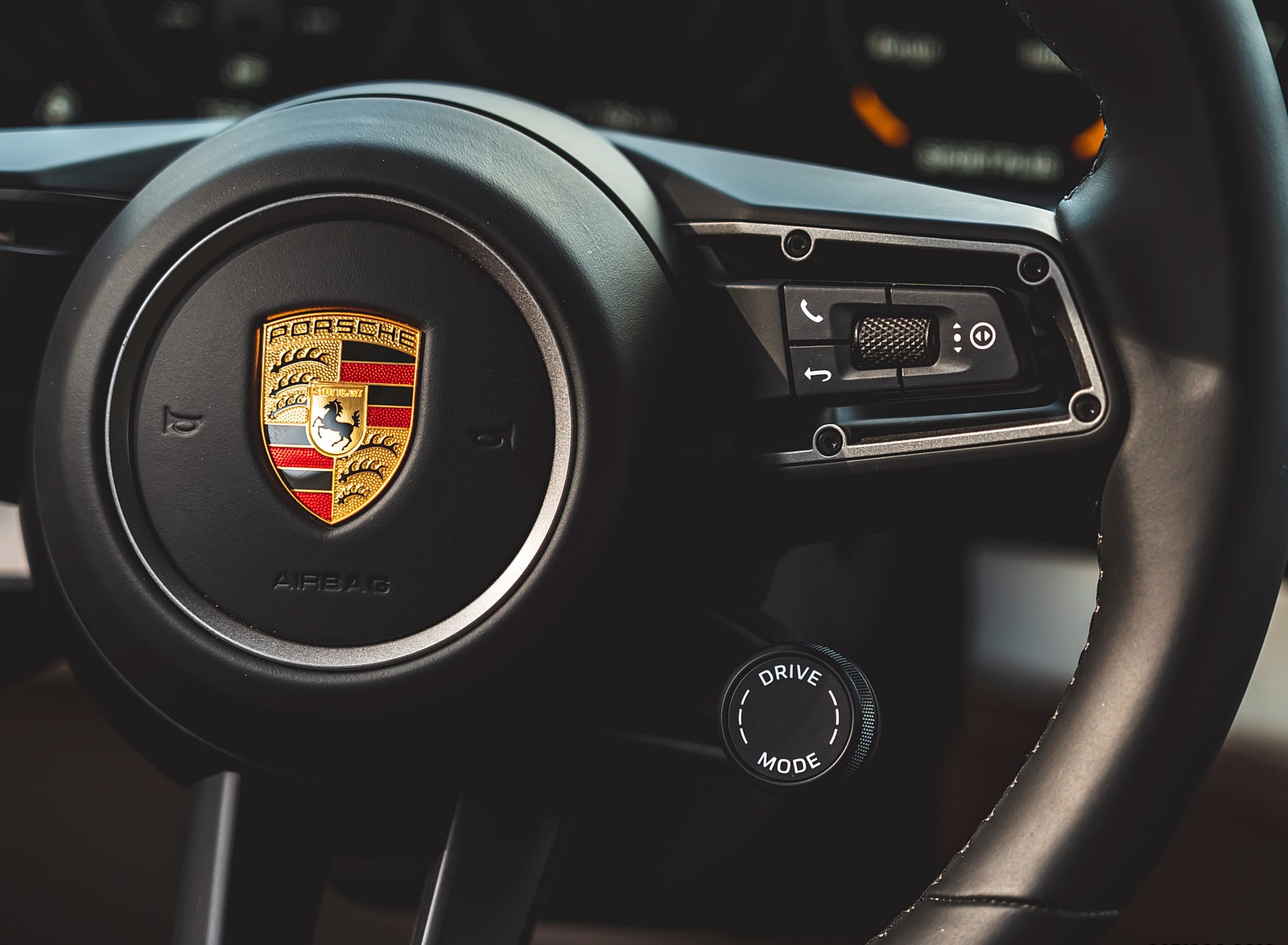 2022 Porsche Taycan 4 Cross Turismo (Color: Cherry Red) Interior Steering Wheel Wallpapers #100 of 189