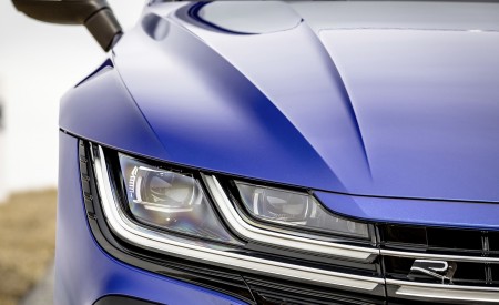 2021 Volkswagen Arteon R Shooting Brake Headlight Wallpapers 450x275 (44)