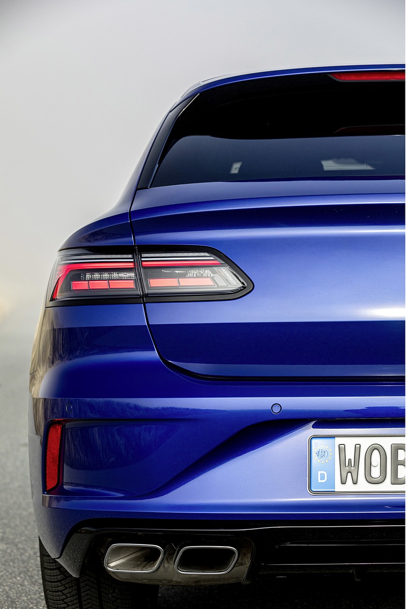 2021 Volkswagen Arteon R Shooting Brake Tail Light Wallpapers #40 of 90