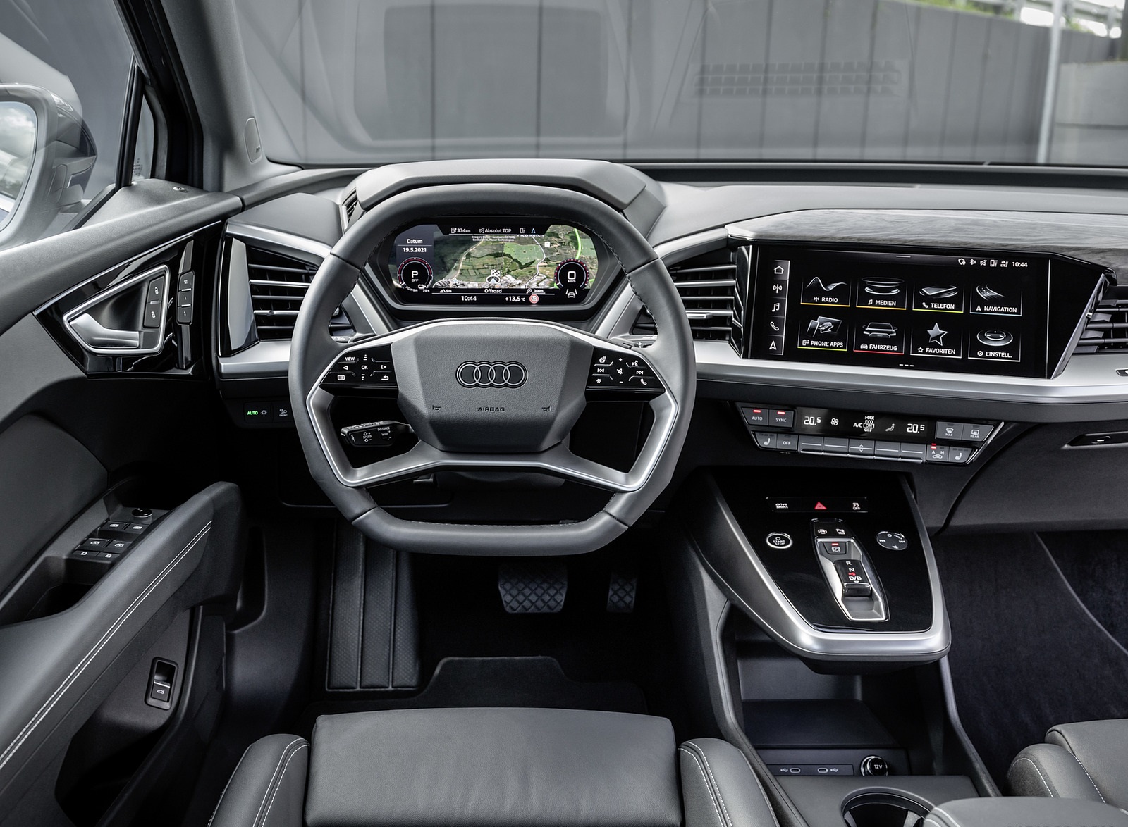 2022 Audi Q4 e-tron Interior Cockpit Wallpapers #47 of 183
