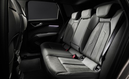 2022 Audi Q4 e-tron Interior Rear Seats Wallpapers  450x275 (168)