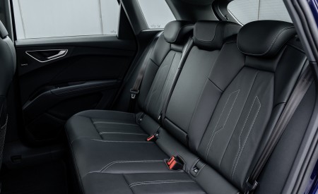 2022 Audi Q4 e-tron Interior Rear Seats Wallpapers 450x275 (49)