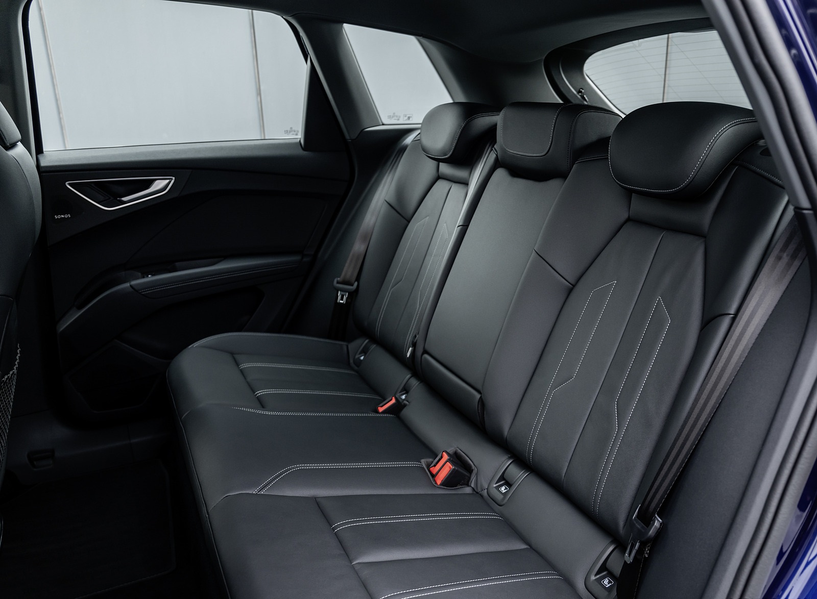 2022 Audi Q4 e-tron Interior Rear Seats Wallpapers #49 of 183