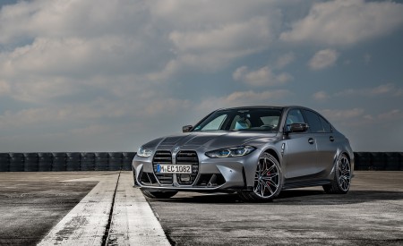 2022 BMW M3 Competition M xDrive Front Three-Quarter Wallpapers 450x275 (27)