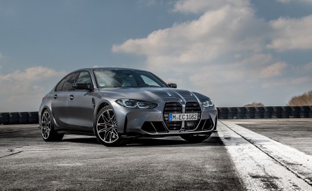 2022 BMW M3 Competition M xDrive Front Three-Quarter Wallpapers 450x275 (28)