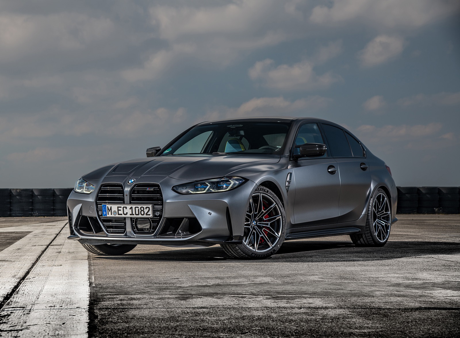 2022 BMW M3 Competition M xDrive Front Three-Quarter Wallpapers #31 of 44