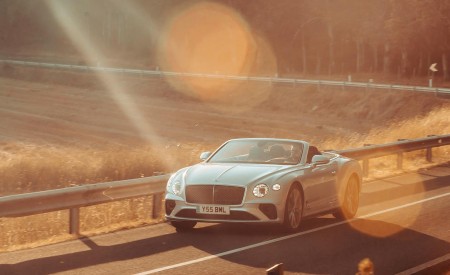 2022 Bentley Continental GT Speed Convertible Front Wallpapers  450x275 (28)