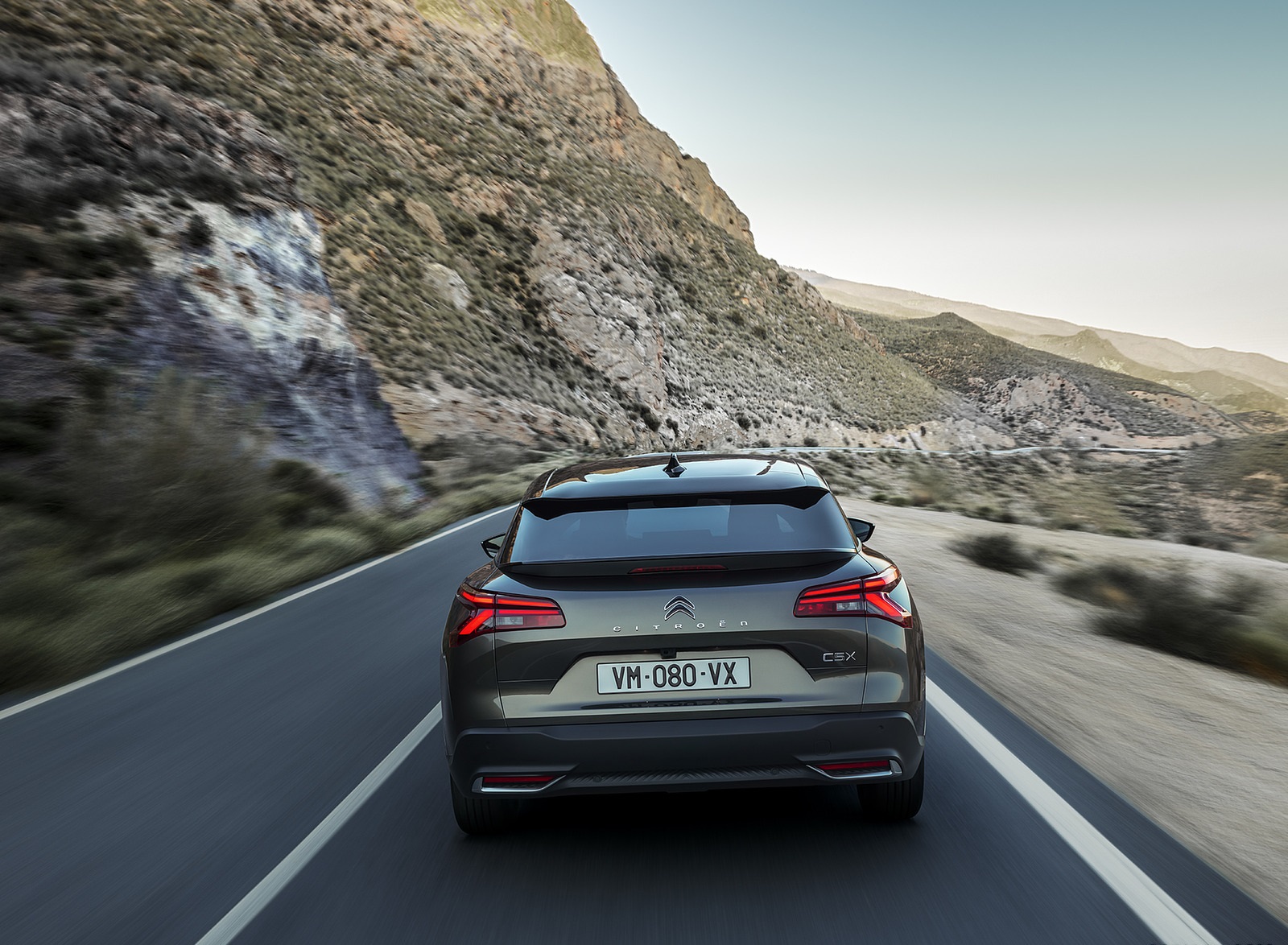 2022 Citroën C5 X Rear Wallpapers (6)