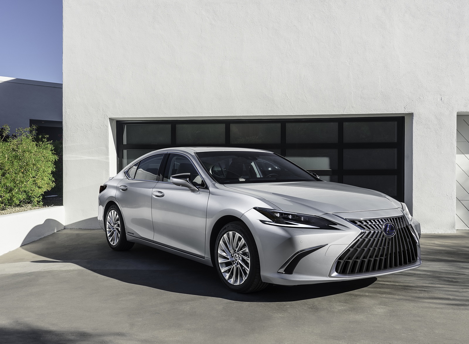 2022 Lexus ES Front Three-Quarter Wallpapers (6)