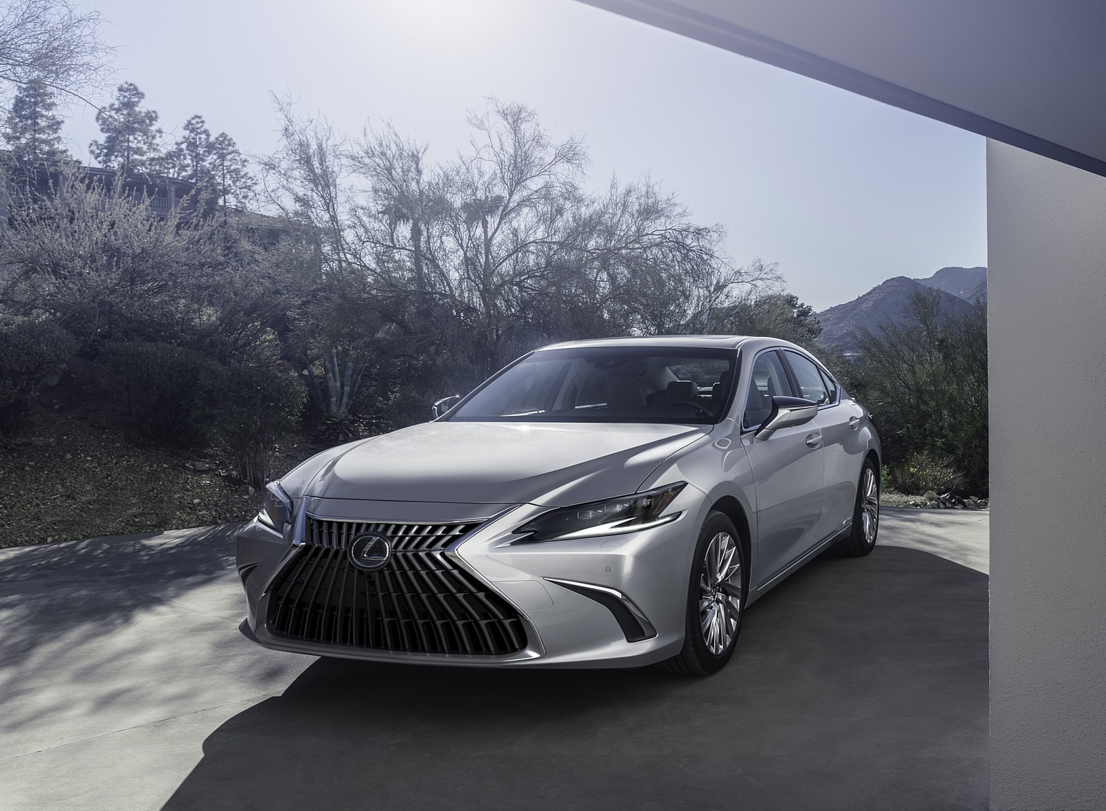 2022 Lexus ES Front Three-Quarter Wallpapers  (7)