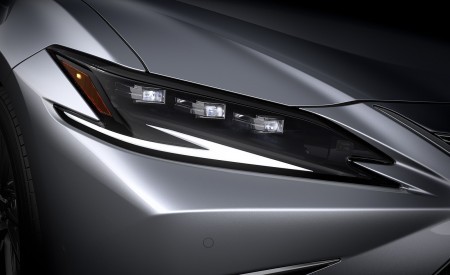 2022 Lexus ES Headlight Wallpapers 450x275 (34)
