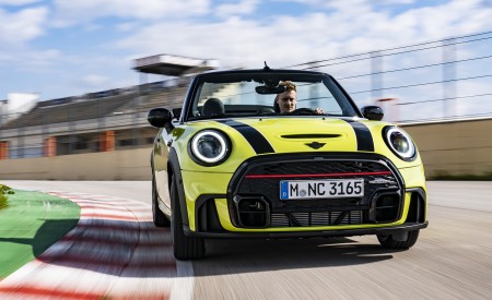 2022 MINI John Cooper Works Cabrio Front Wallpapers  450x275 (1)