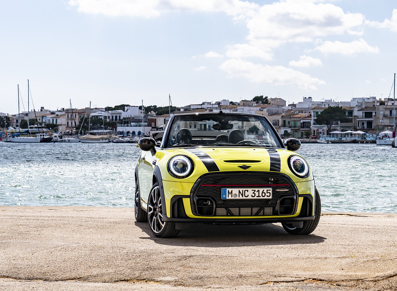 2022 MINI John Cooper Works Cabrio Front Wallpapers #19 of 29