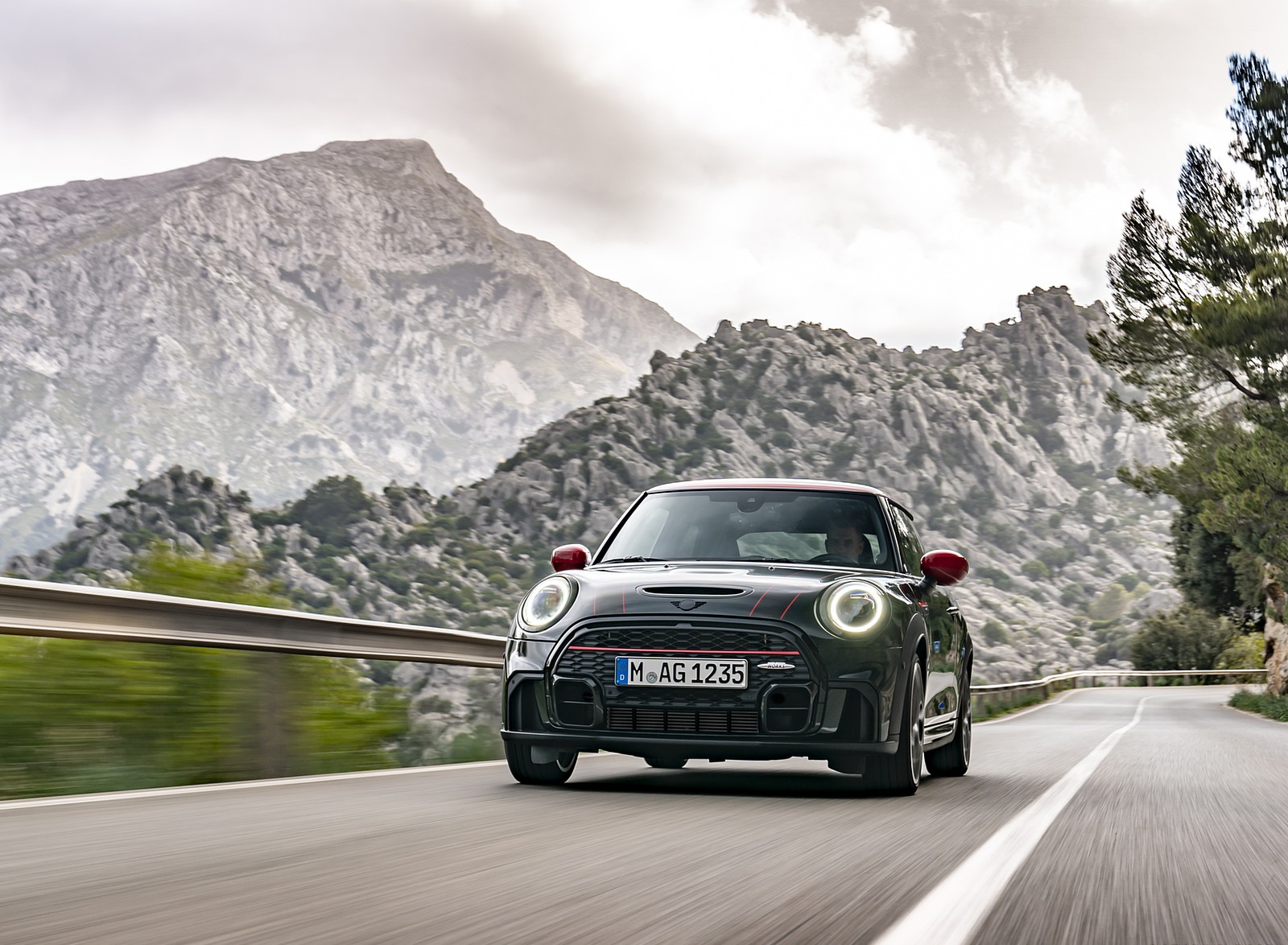 2022 MINI John Cooper Works Front Wallpapers #19 of 57