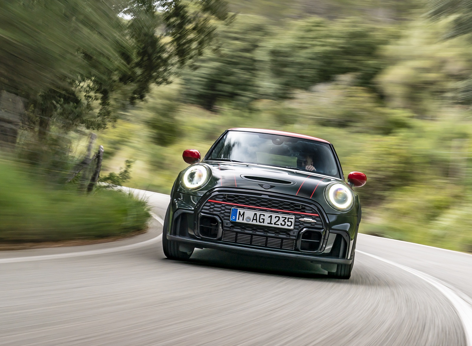 2022 MINI John Cooper Works Front Wallpapers #12 of 57