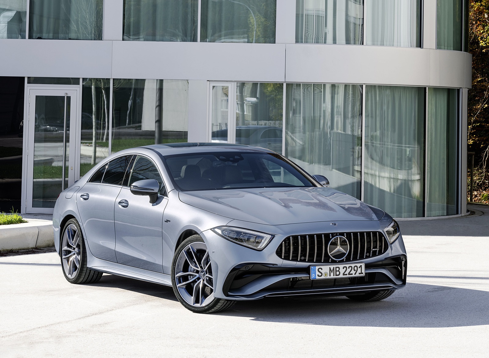 2022 Mercedes-AMG CLS 53 4MATIC+ (Color: Azur Light Blue) Front Three-Quarter Wallpapers #15 of 34