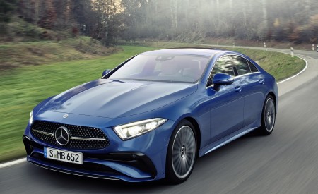 2022 Mercedes-Benz CLS AMG Line (Color: Spectral Blue Metallic) Front Three-Quarter Wallpapers 450x275 (5)