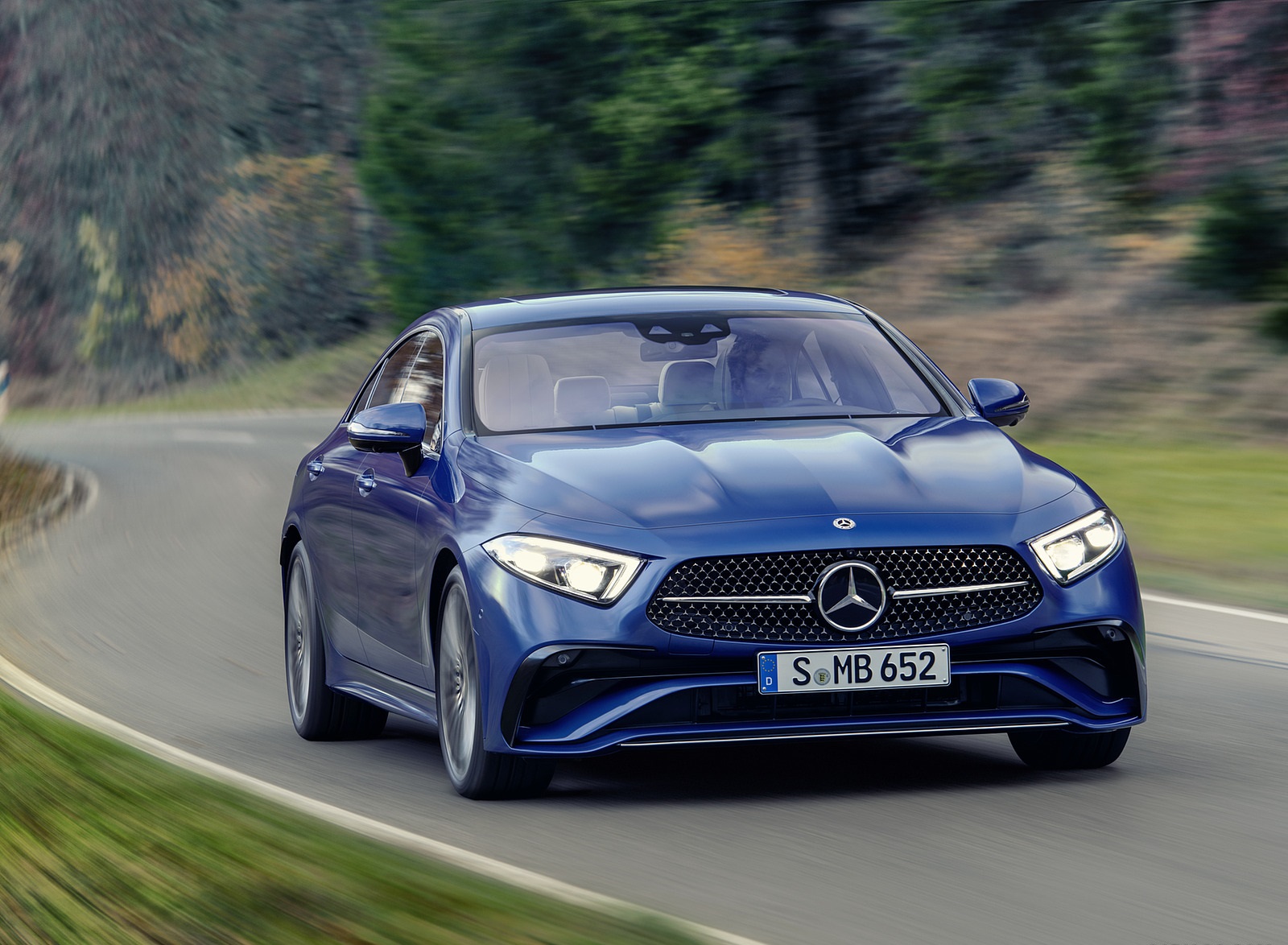 2022 Mercedes-Benz CLS AMG Line (Color: Spectral Blue Metallic) Front Wallpapers (8)