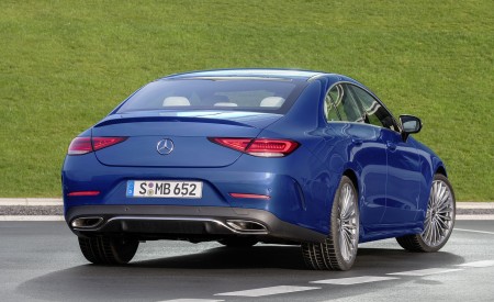 2022 Mercedes-Benz CLS AMG Line (Color: Spectral Blue Metallic) Rear Three-Quarter Wallpapers 450x275 (15)