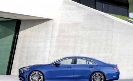 2022 Mercedes-Benz CLS AMG Line (Color: Spectral Blue Metallic) Side Wallpapers 450x275 (11)