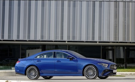 2022 Mercedes-Benz CLS AMG Line (Color: Spectral Blue Metallic) Side Wallpapers  450x275 (12)