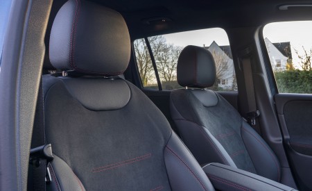2022 Mercedes-Benz EQB 300 (UK-Spec) Interior Front Seats Wallpapers 450x275 (161)