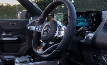 2022 Mercedes-Benz EQB 300 (UK-Spec) Interior Steering Wheel Wallpapers 450x275 (159)