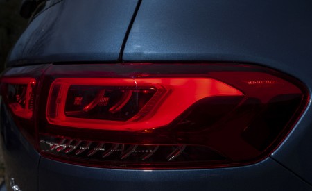 2022 Mercedes-Benz EQB 300 (UK-Spec) Tail Light Wallpapers 450x275 (145)