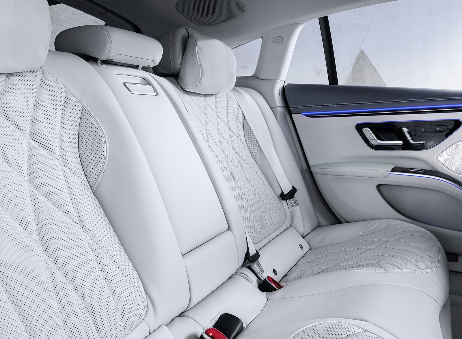 2022 Mercedes-Benz EQS Interior Rear Seats Wallpapers #61 of 142