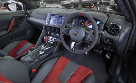 2022 Nissan GT-R NISMO Special Edition Interior Wallpapers 450x275 (17)