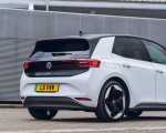 2022 Volkswagen ID.3 Tour Pro S (UK-Spec) Rear Wallpapers 150x120 (61)