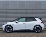 2022 Volkswagen ID.3 Tour Pro S (UK-Spec) Side Wallpapers 150x120 (34)