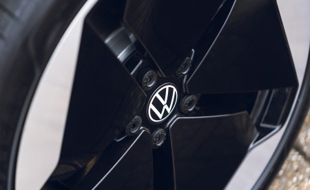 2022 Volkswagen ID.3 Tour Pro S (UK-Spec) Wheel Wallpapers 450x275 (53)